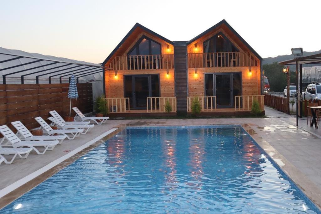 İrbeç Apart&Bungalow Demre Bagian luar foto